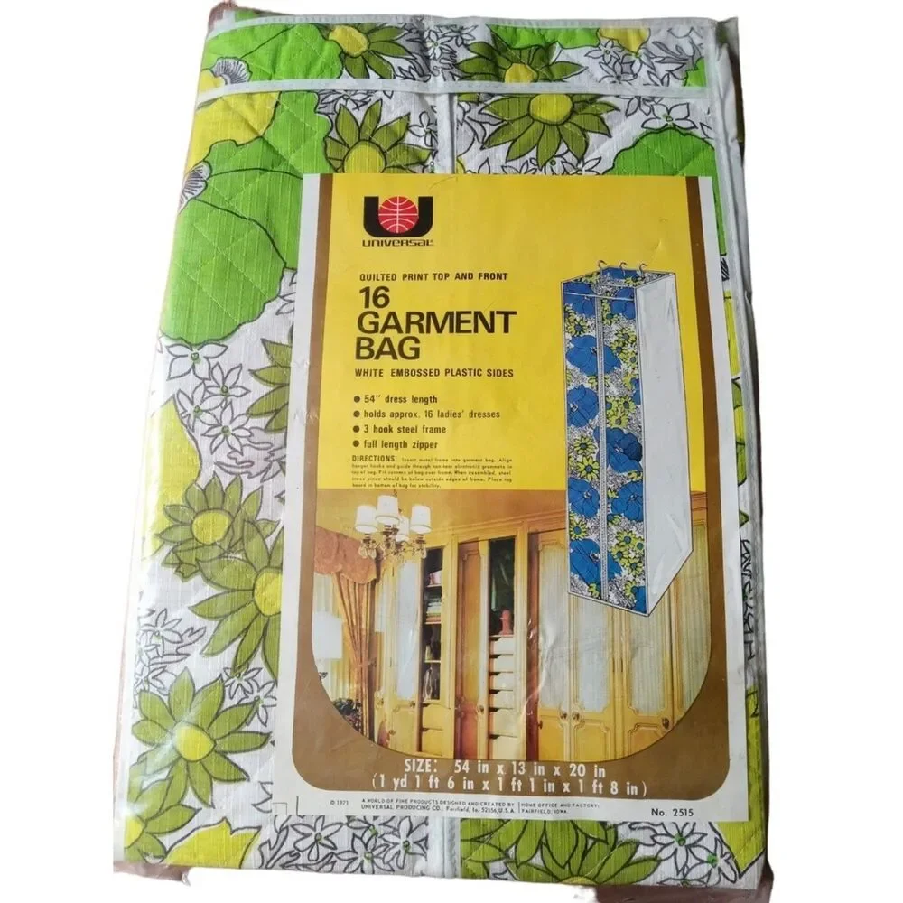 Vintage Universal Quilted Print Top and Front Garment Bag Plastic Sides No 2515